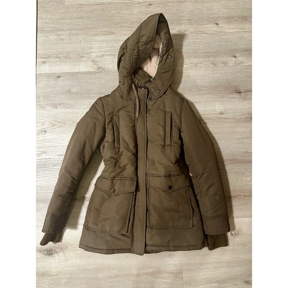 BCBGeneration Puffer jacket Sherpa lined hood cinch waist size XS - Picture 2 of 8